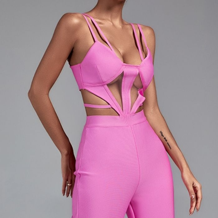 jumpsuit-elegant-hochzeit-stilvolles-oberteil-tief-ausgeschnittenes-weites-bein-einfach-rosa-farbe-doppelter-schulterriemen
